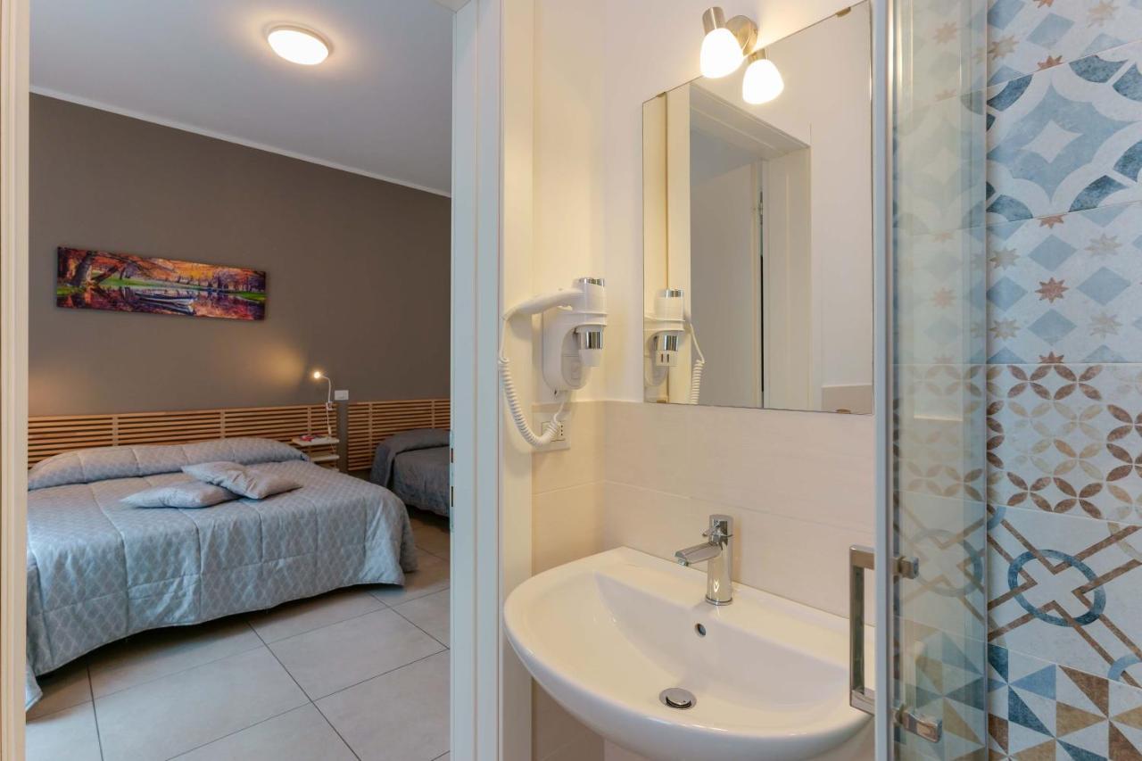 B&B Bentivogli Bologna Bagian luar foto