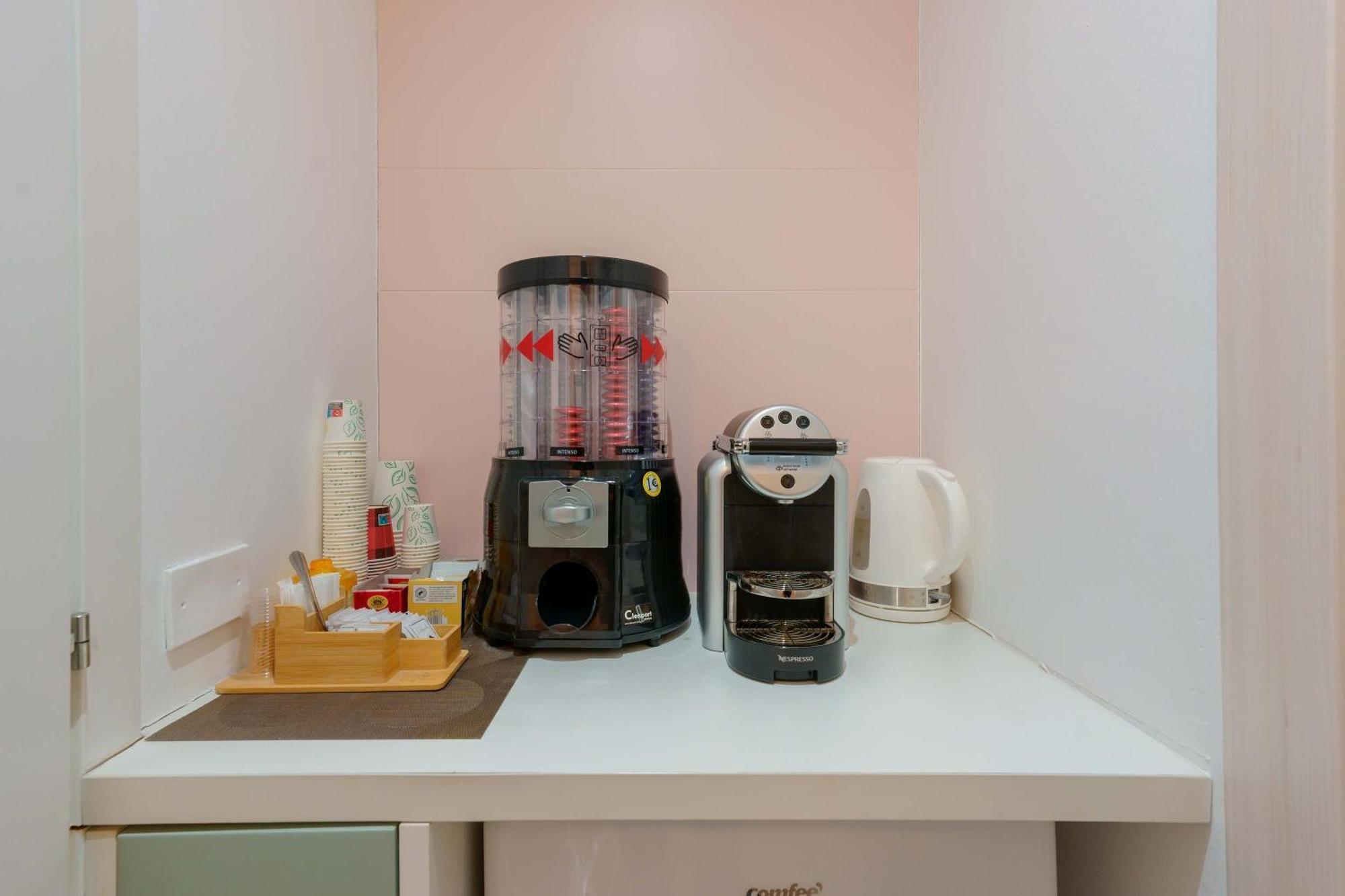 B&B Bentivogli Bologna Bagian luar foto